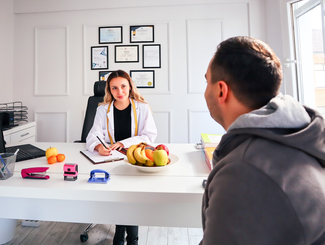 Professional nutritionist consultation